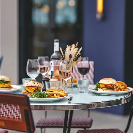 Hotel Eklo Paris Marne La Vallee