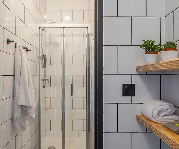 Eklo Paris Marne La Vallee 3* Серри