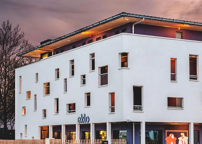 Отель Eklo Paris Marne La Vallee
